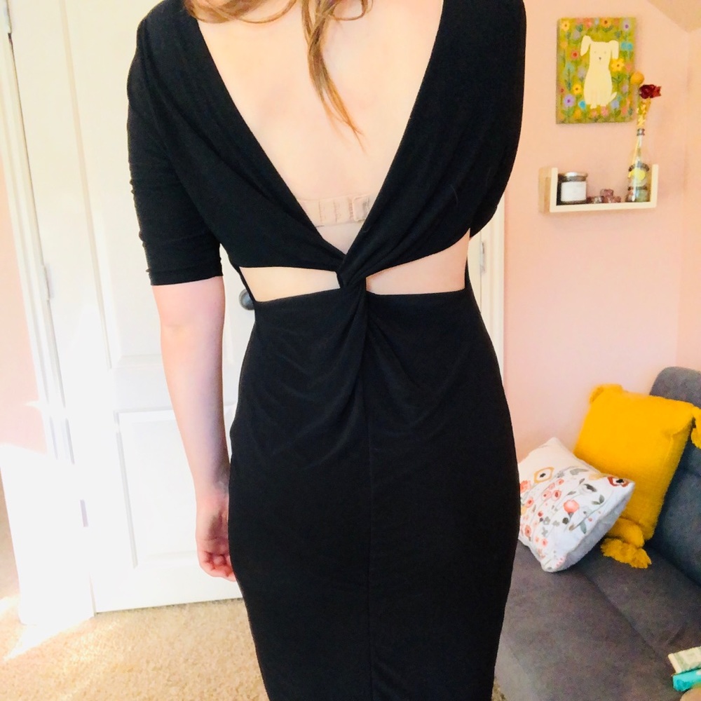 Dress - Picture 3 of 5